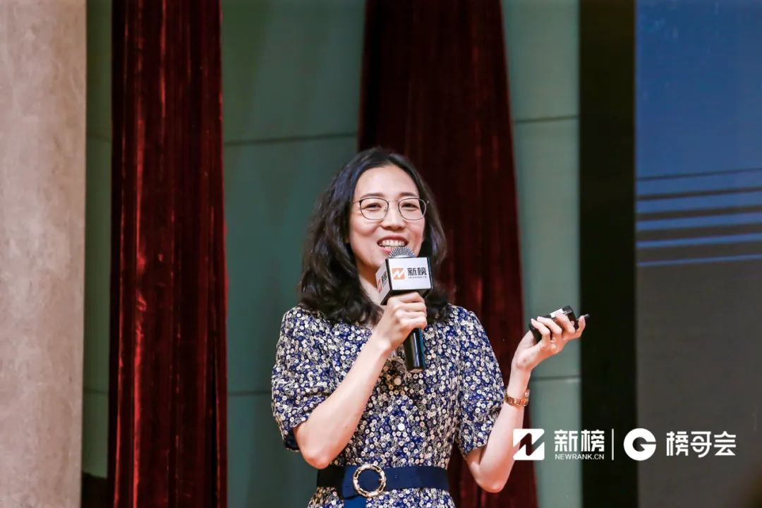 鸟哥笔记,短视频,新榜,微信生态,视频号,视频直播,商业化,视频内容,案例分析,爆款打造,变现,涨粉,流量